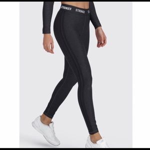 Stronger Leggings